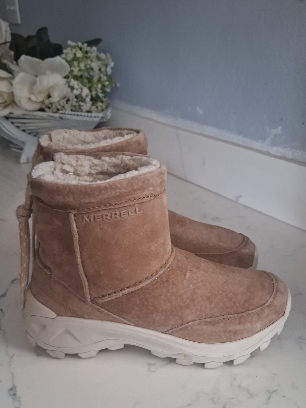 Merrell  WomensTan Suede Shearling-Lined Winter Boots